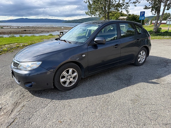 Subaru Impreza 13 of 15