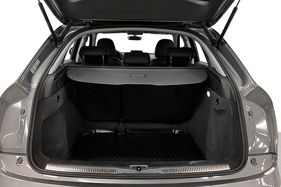 Audi Q3 12 of 13