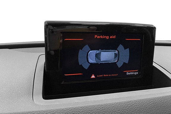 Audi Q3 10 of 13