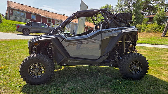 Polaris RZR Pro XP 4 of 5
