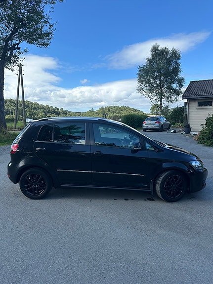 Volkswagen Golf Plus 4 of 23
