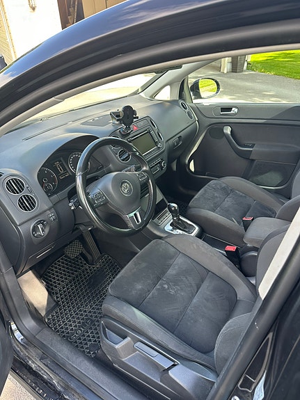 Volkswagen Golf Plus 9 of 23