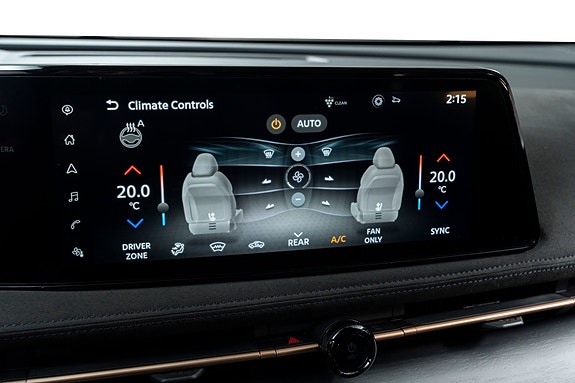 Nissan Ariya 14 of 30