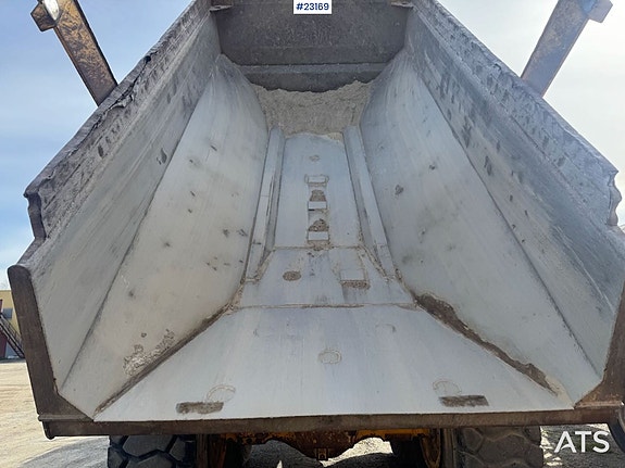 Volvo A25E Dumper - 13 000 timer 18 of 28