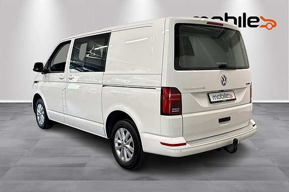 Volkswagen Transporter 21 of 24