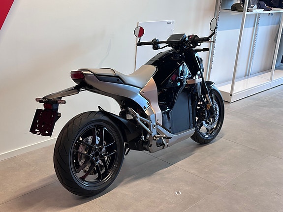 Honda WN7 - Kort leveringstid! 3 of 17