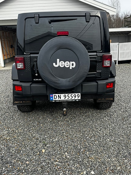 Jeep Wrangler 8 of 19