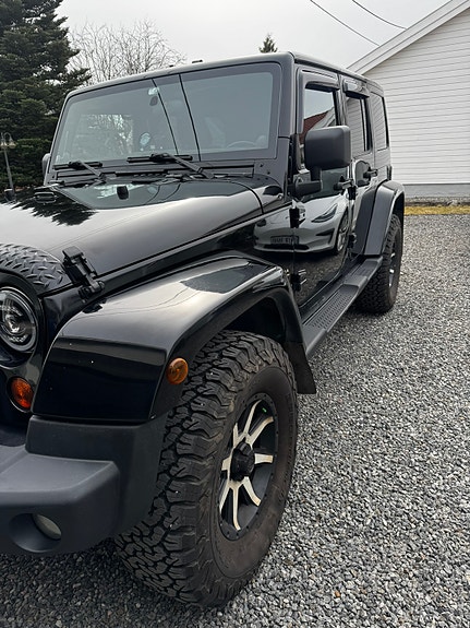Jeep Wrangler 12 of 19