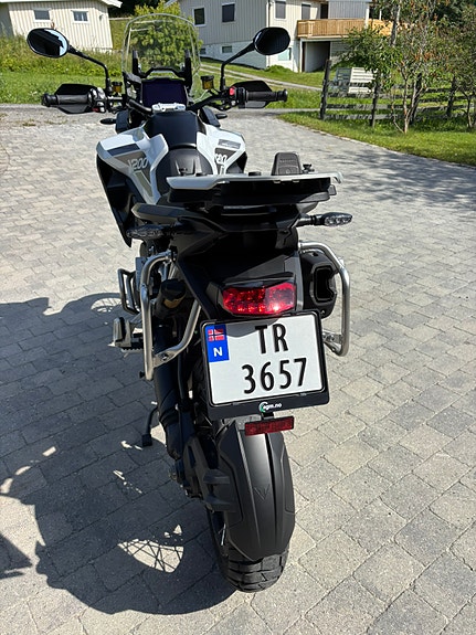 Triumph Tiger 1200 Rally Pro 7 of 11
