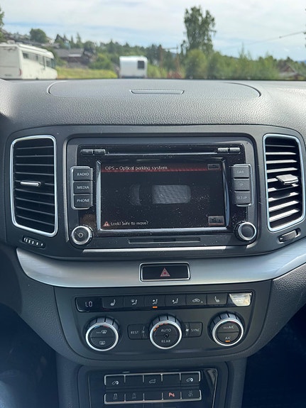 Volkswagen Sharan 22 of 24