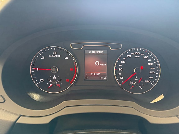Audi Q3 18 of 30