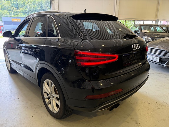 Audi Q3 7 of 30