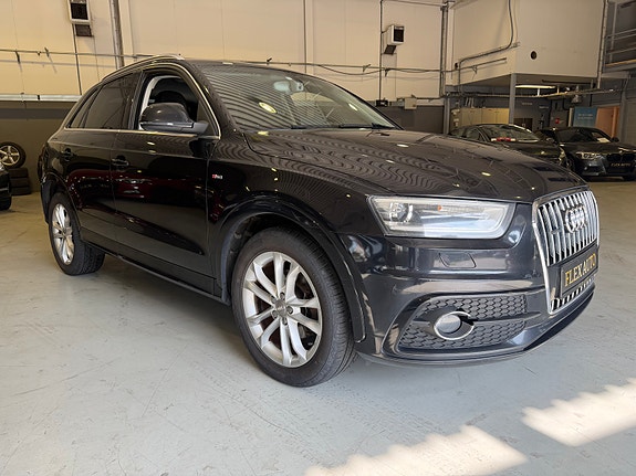 Audi Q3 2 of 30