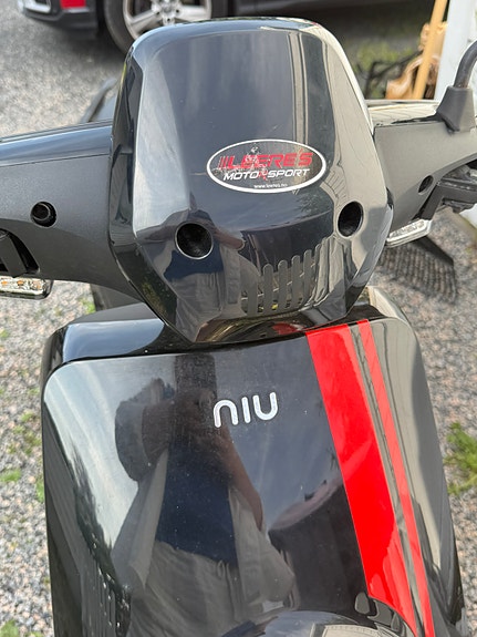 NIU M+ 13 of 18