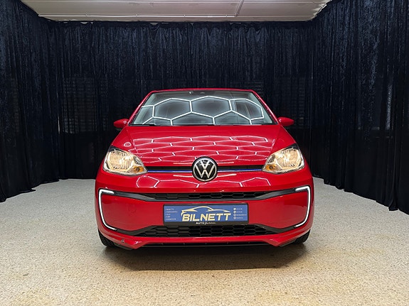 Volkswagen UP! 3 of 24