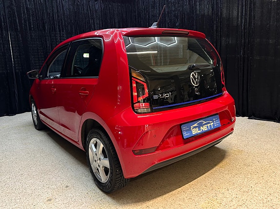 Volkswagen UP! 5 of 24