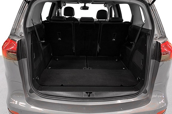 Opel Zafira Tourer 15 of 17