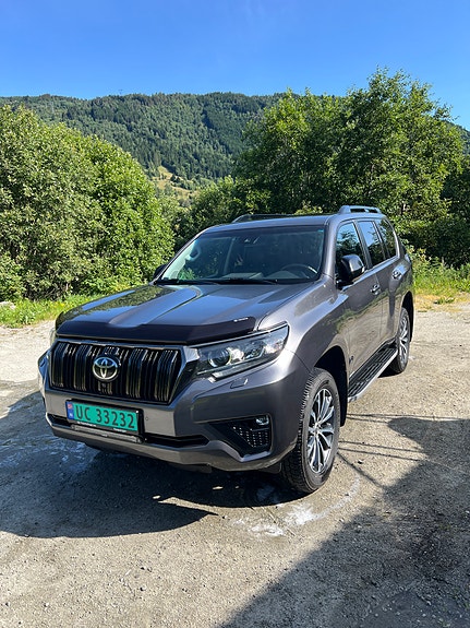 Toyota Land Cruiser 13 of 25