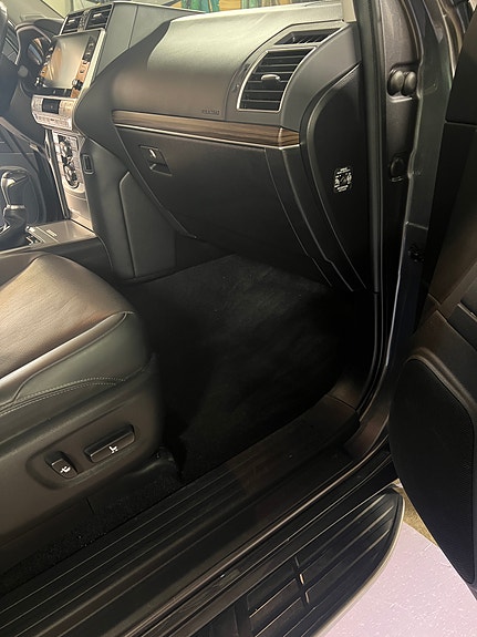 Toyota Land Cruiser 15 of 25