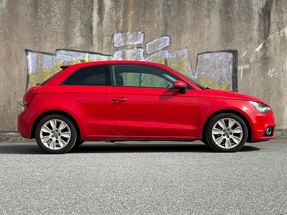 Audi A1 3 of 14
