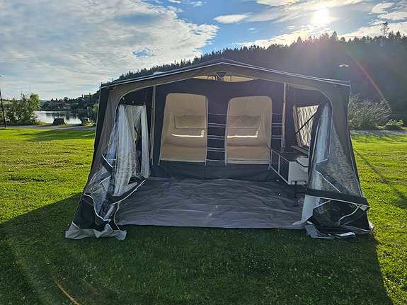 Camp-Let Premium 2 of 30
