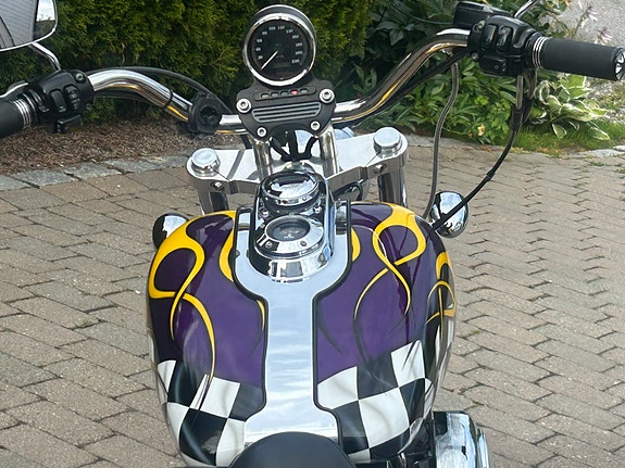 Harley-Davidson FXD 6 of 15