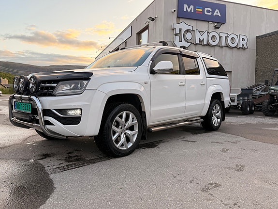 Volkswagen Amarok 2 of 5