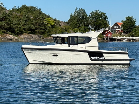 NY - NORHVAL 27 - YANMAR - FAST AKSLING 2 of 5