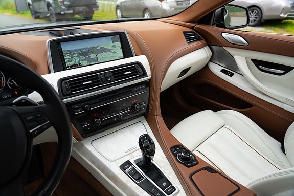 BMW 640i 25 of 30