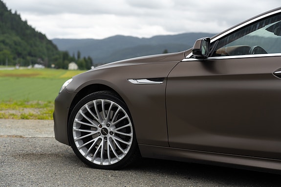 BMW 640i 15 of 30