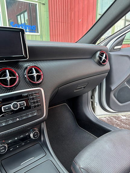 Mercedes-Benz A250 19 of 30