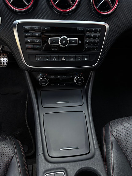 Mercedes-Benz A250 30 of 30
