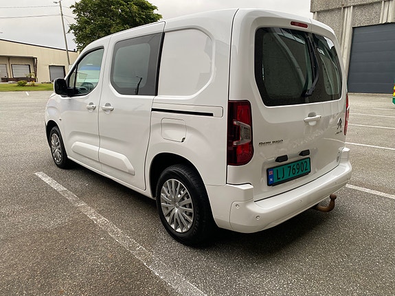 Citroen Berlingo 8 of 25
