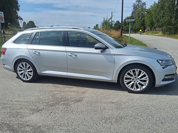 Skoda Superb 5 of 5