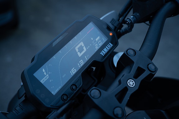 Yamaha MT-125 2 of 5