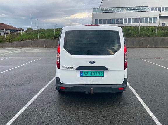 Ford Transit Connect 8 of 19