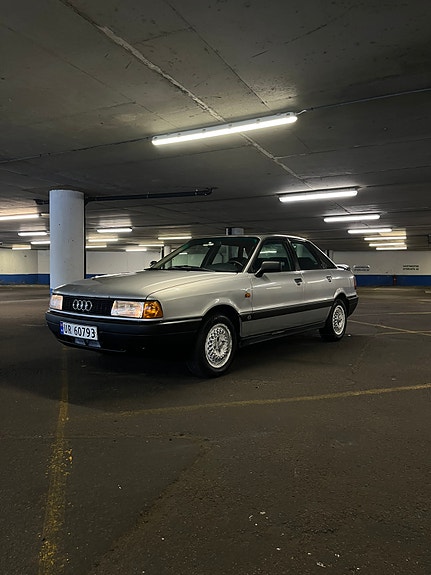 Audi 80 2 of 21