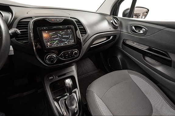 Renault Captur 9 of 24