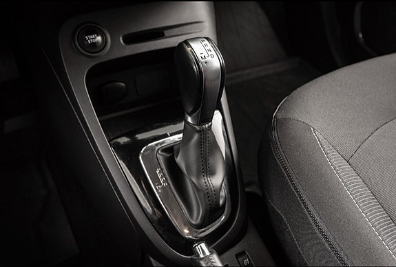 Renault Captur 10 of 24
