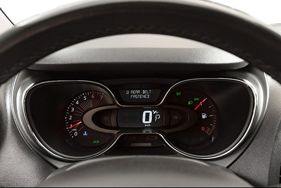 Renault Captur 16 of 24