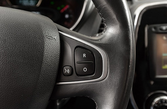 Renault Captur 15 of 24