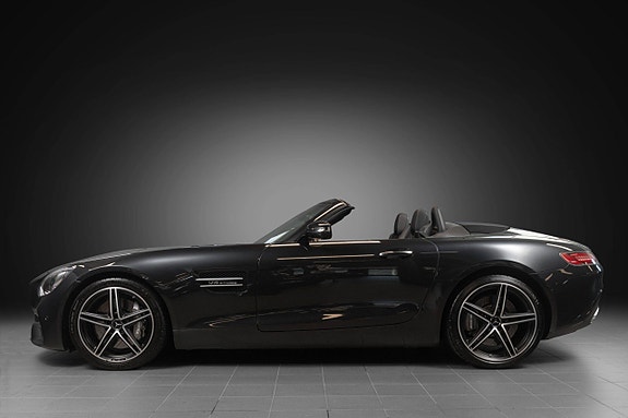Mercedes-Benz AMG GT Roadster 21 of 30