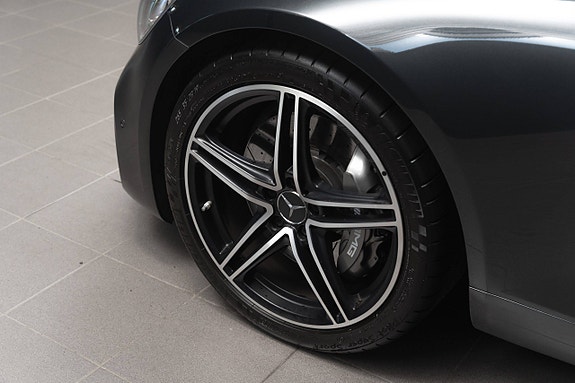 Mercedes-Benz AMG GT Roadster 26 of 30