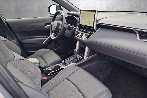 Toyota Corolla Cross 12 of 20