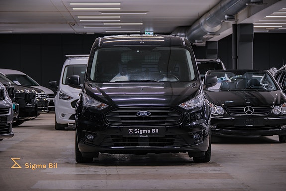 Ford Transit Connect 3 of 5