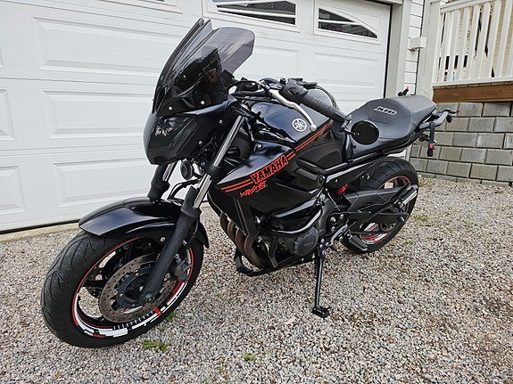 Yamaha XJ6 4 of 15