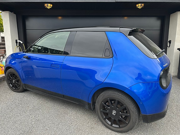 Honda e 5 of 5