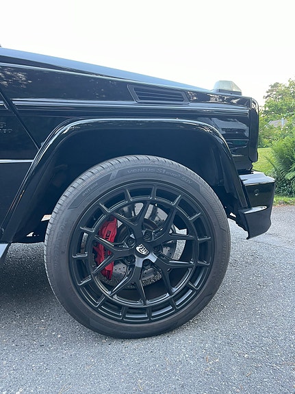 Mercedes-Benz G63 8 of 15