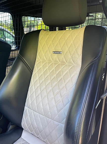 Mercedes-Benz G63 14 of 15