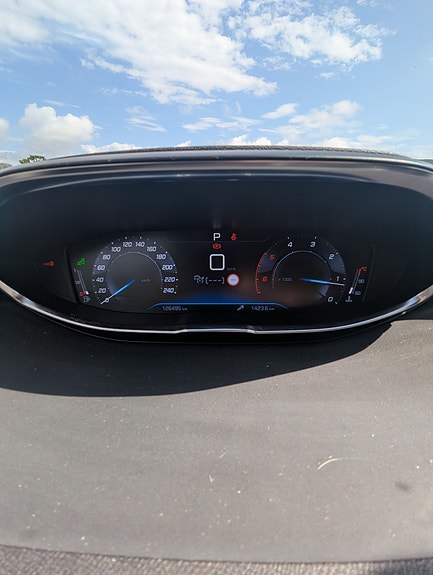 Peugeot 5008 6 of 11